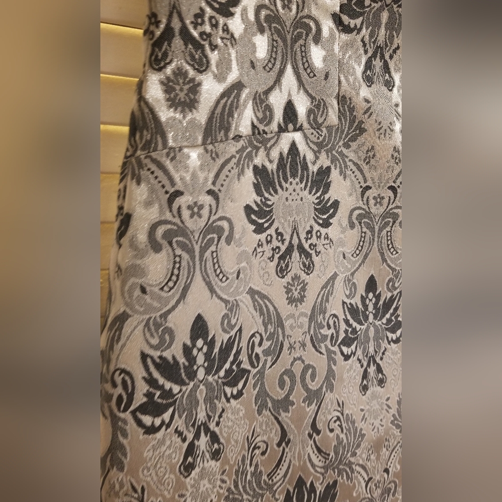 Tahari Black and Gray Floral Mini Dress - Picture 3 of 11